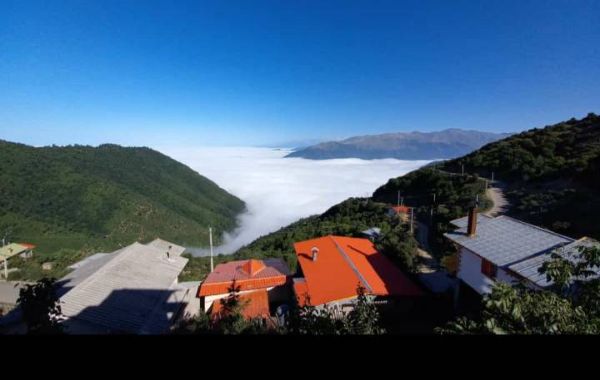 تصویر ویلا بر فراز ابرها