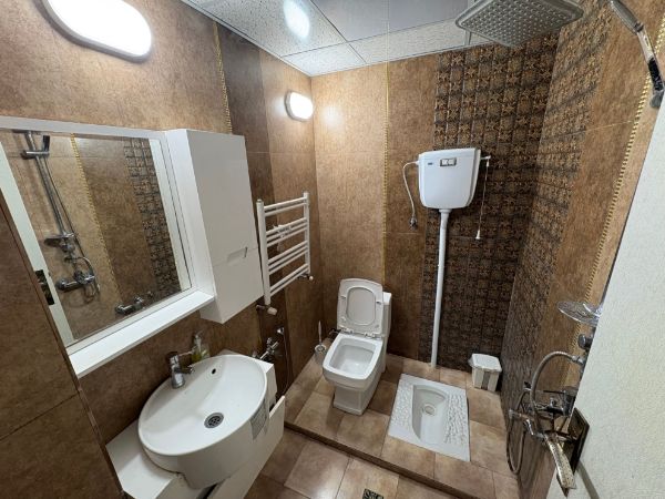 تصویر ۴خواب استخر و جکوزی 