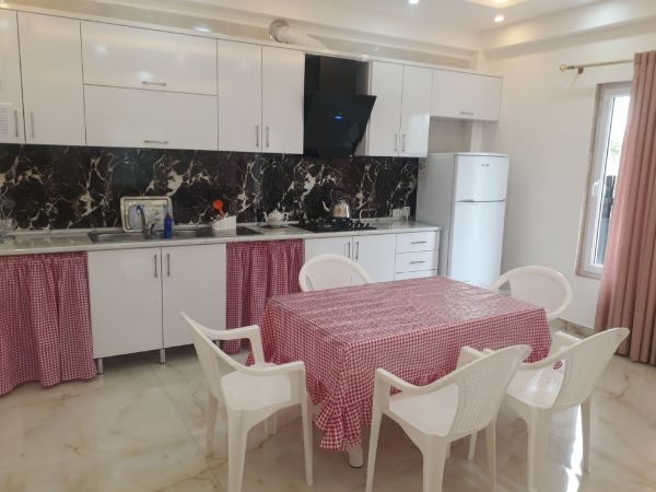 تصویر ویلای ساحلی غریبی 