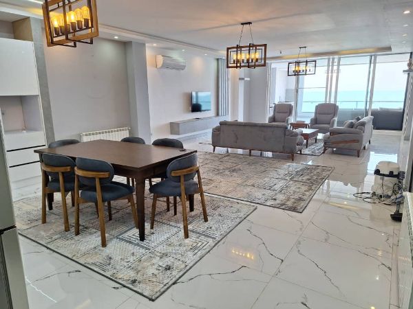 تصویر پنت هاوس ساحلی باتیس1