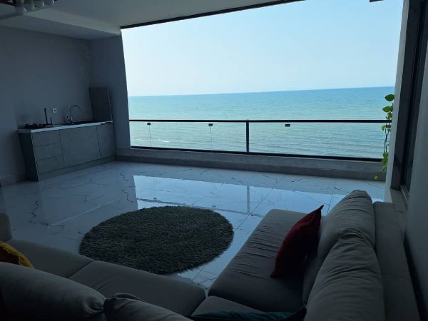 تصویر پنت هاوس ساحلی باتیس1