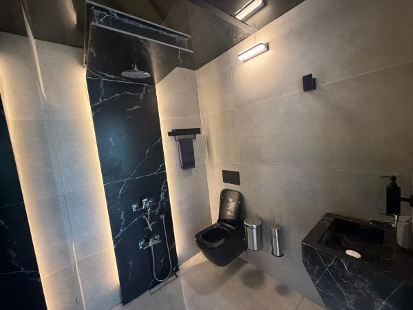 تصویر هايلوكس بركه